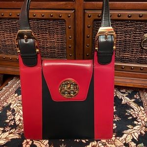 Early brand Tory Burch shoulder bag.